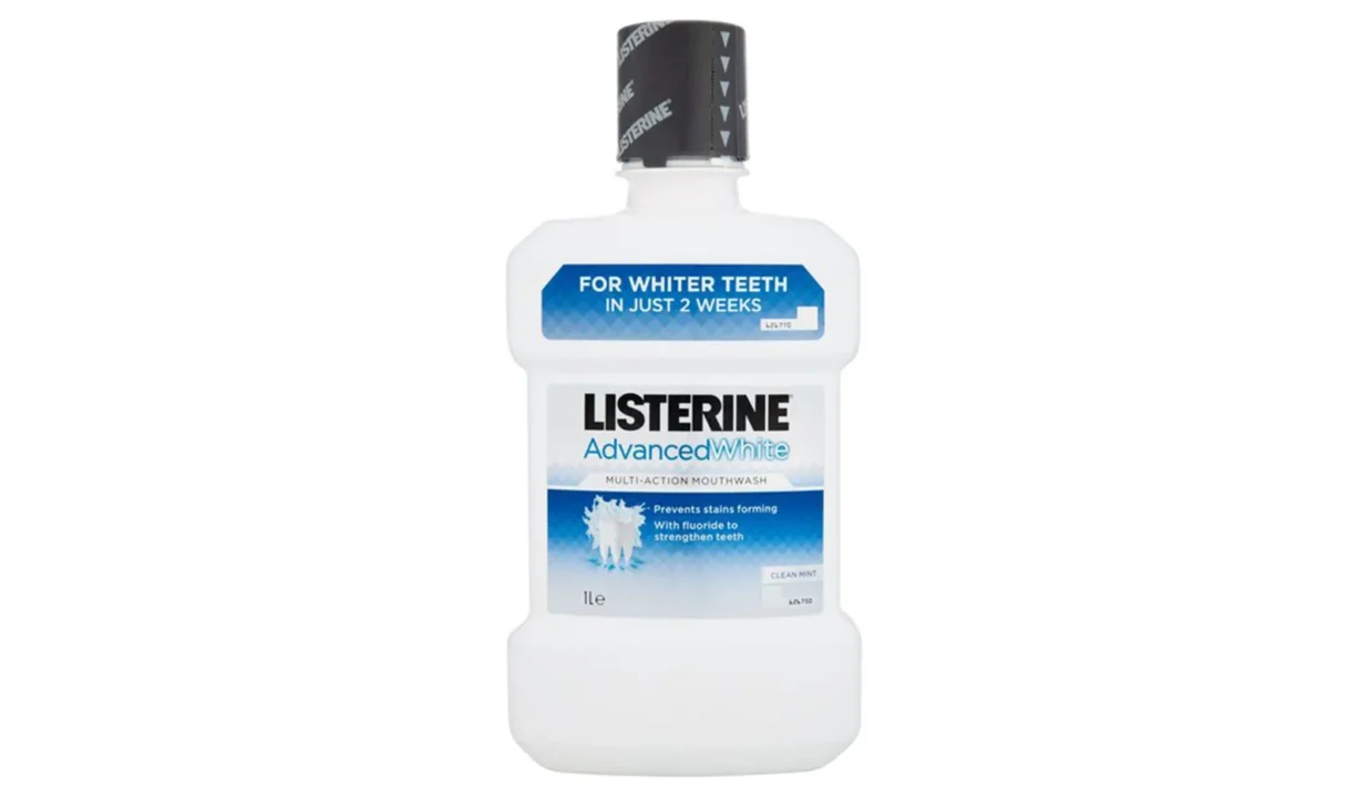 Listerine-Advanced-White-Flasche